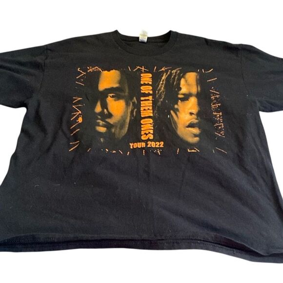 One Of Them One’s Chris Brown and Lil Baby Graphic Tour T-Shirt - Picture 1 of 2